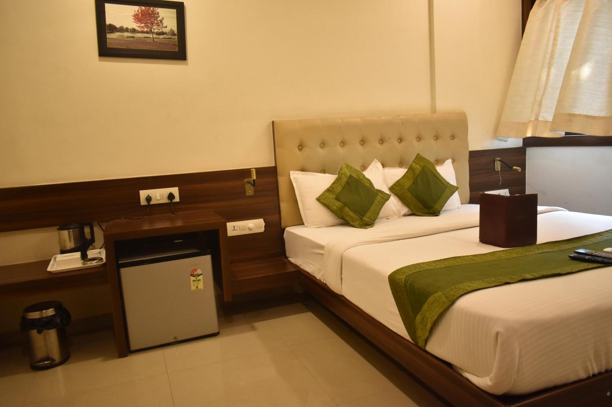 Hotel Mumbai International Экстерьер фото